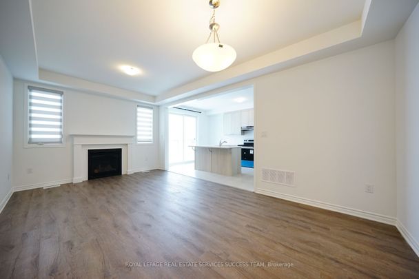 For Lease - 1327 Copley Court, Milton, Ontario - Photo 1