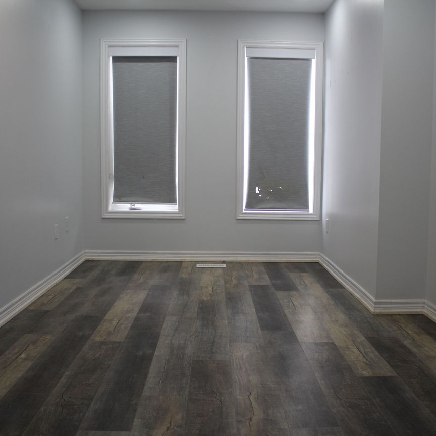 For Lease - 51 Mullholland Avenue, Cambridge, Ontario - Photo 1