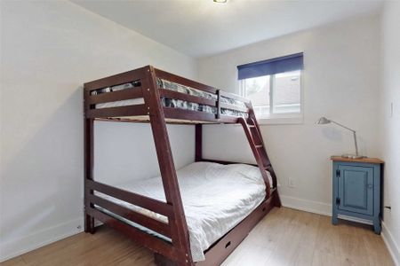 For Lease - 202 Garden Avenue, Georgina, Ontario - Photo 5