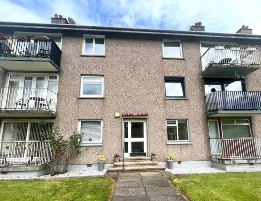 Park Terrace, East Kilbride, G74 - Photo 1