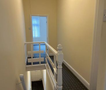 3 bedroom terraced house to rent - Photo 5