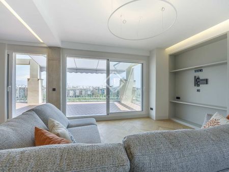 3 bedroom luxury penthouse for rent in Valencia, Spain - Photo 5