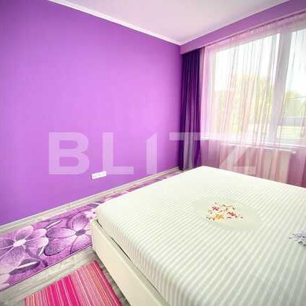 Apartament cu 2 camere, 50 mp, mobilat lux, parcare, zona Piata 1 Mai - Photo 1