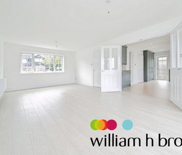 Heathfields - Photo 1