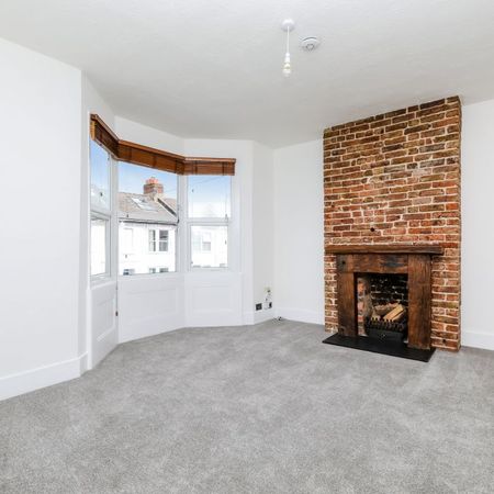 1 Bedroom Flat, Coleridge Street, Hove - Photo 2