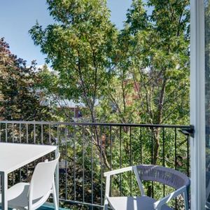 Loft entièrement meublé à louer Saint-Jean-Baptiste juillet 2026 - Photo 2