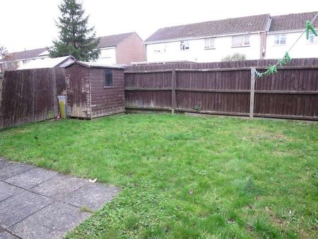 Hartmoor Gardens, Ensbury Park, Bournemouth, BH10 - Photo 4