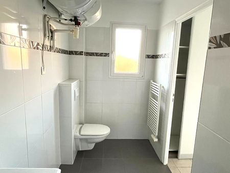 Location Appartement 1 pièce 22m² - Photo 4