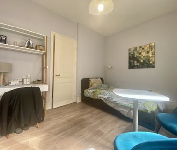 Type I - PROCHE GARE MEUBLÉ - Photo 3