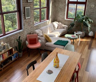 Redfern - Photo 4