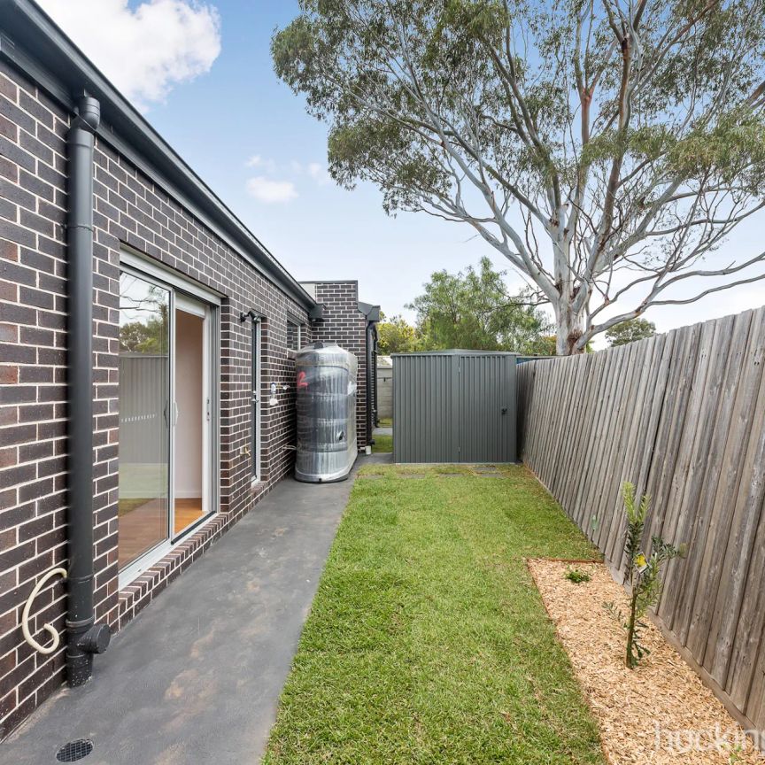 Modern Comfort in the Heart of Hoppers Crossing - Photo 1