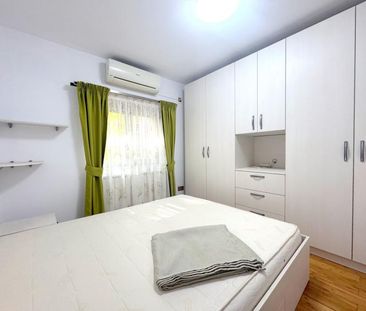 De inchiriat apartament cochet cu 3 camere in zona Soarelui - Photo 1