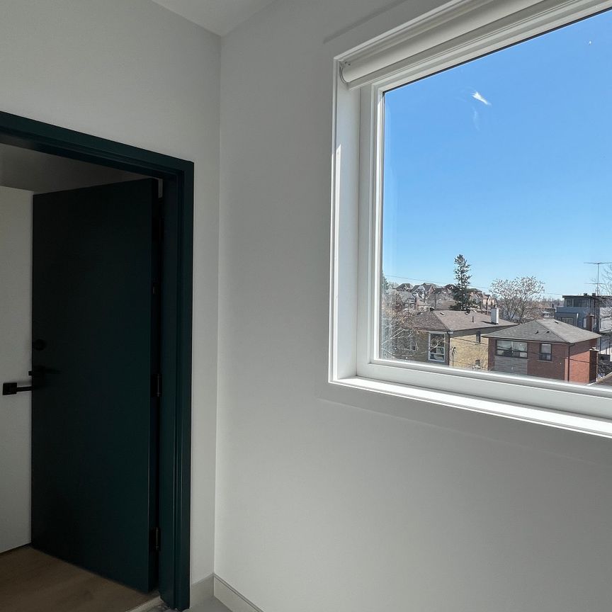 For Lease - 182 Cameron Avenue Unit# 3, Toronto, Ontario - Photo 1