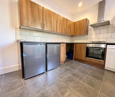 Rooms to rent, Guest Road, Sheffield, S11 8UJ - Photo 1