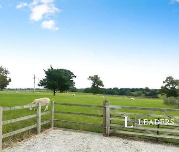 Snape Barns, Snape Hall Lane, CW2 - Photo 4