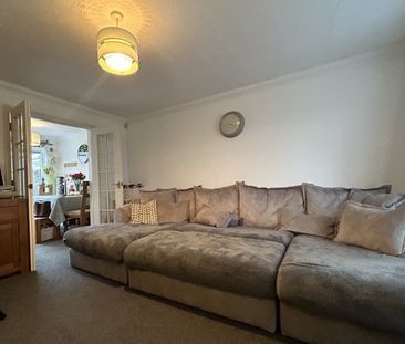 Rosemead, Littlehampton, BN17 3 bedroom end of terrace house to rent - Photo 3