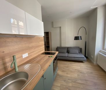 Location Appartement 1 pièce 27m² VILLEURBANNE 69100 - Photo 3
