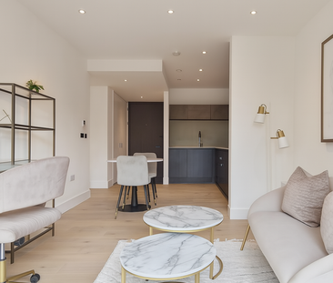 7a Exchange Gardens, SW8, London - Photo 2 | Rentumo