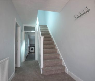 Sandling Avenue, - Photo 2