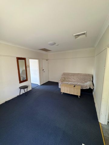Stanmore - Photo 5