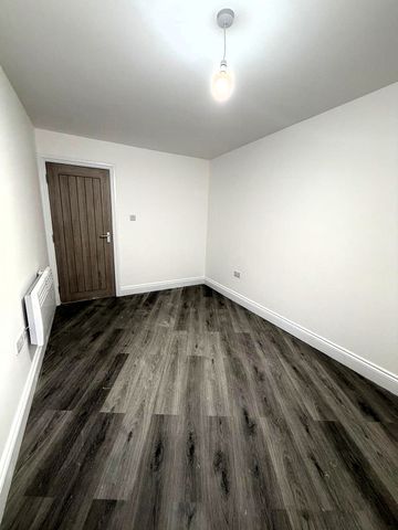 £1,100 PCM, Newly Refurbished Two Bedroom Ground Floor Flat With Garden in Ty-Cefn Road, Ely, Cardiff CF5 4GL - Photo 5