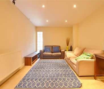 5 bedroom terraced house to rent - Photo 2