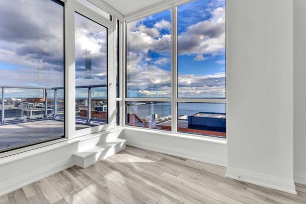 For Lease - 15 Richardson Street Unit# 2105, Toronto, Ontario - Photo 1