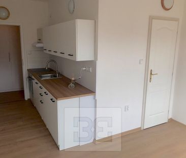 Pronájem bytu 2+kk 49 m² - Photo 3
