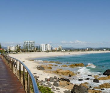 Brand New Furnished Apartment � Walk to Beach, Shops & Caf�s - Photo 4