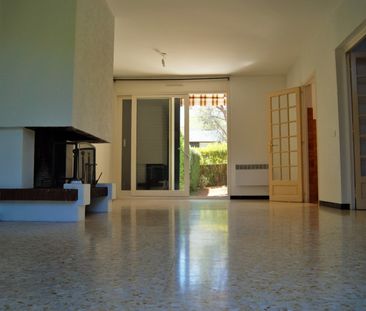 Location Maison 4 pièces 94m² CABRIES 13480 - Photo 5