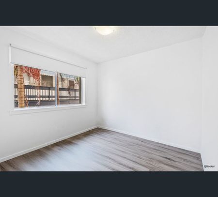 1/26B Eden Avenue, Coolangatta, Qld 4225 - Photo 4