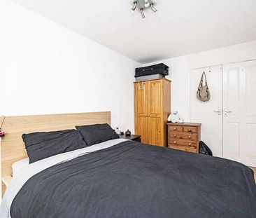 Henderson Drive, St John's Wood, NW8 - Photo 4