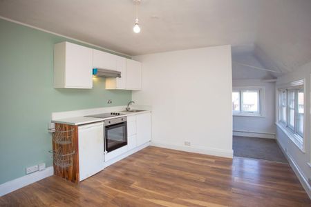 1 bedroom flat to rent - Photo 4