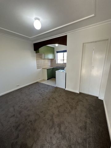 26/13-15 Mowatt Street, Queanbeyan - Photo 2