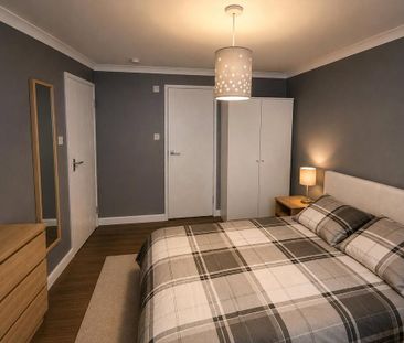 House of multiple occupation to rent - Photo 2