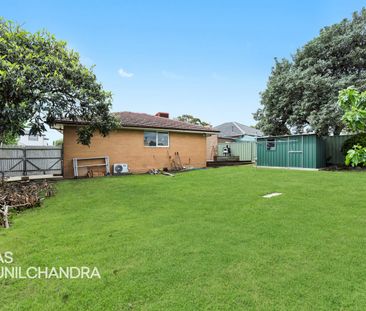 10 Bertrand Avenue, Mulgrave, Vic 3170 - Photo 4