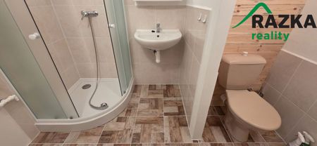 Pronájem bytu 2+1 64 m², sídliště Lučina , Chodová Planá - Fotografie 5