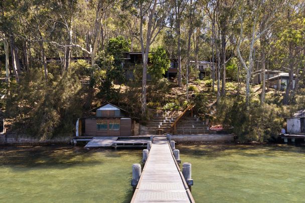 Waterfront Luxe � Architecturally Designed Home with Boatshed - Photo 1