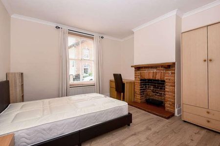 Queens Road, Guildford, GU1 - Photo 5