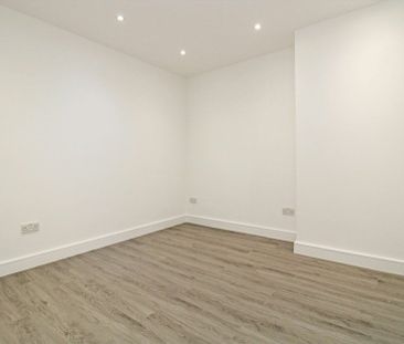 Lynton Road - Photo 5