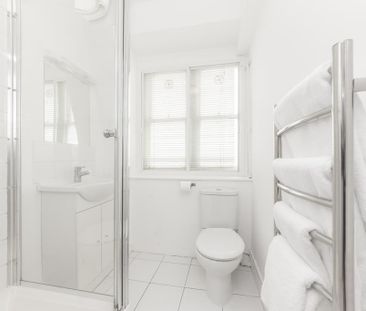 Studio to rent - Photo 5