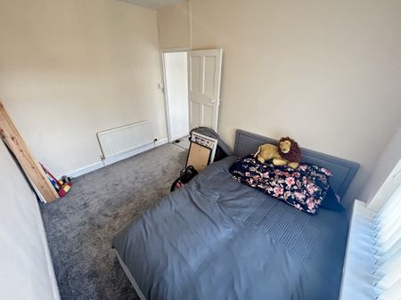 Coneygree Road, Tipton - Photo 2