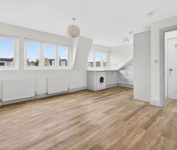 Adolphus Road, London, N4 2AZ - Photo 3