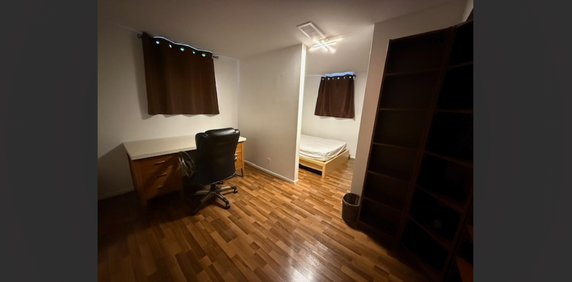 Room Rental Near U of S - Photo 2