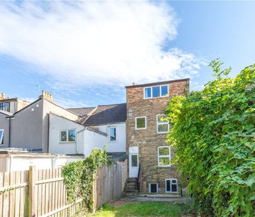 Top floor studio apartment overlooking the garden in this popular E... - Photo 2