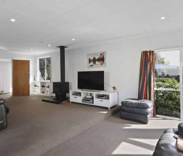 Warm & Welcoming Home in Bishopdale - Photo 1