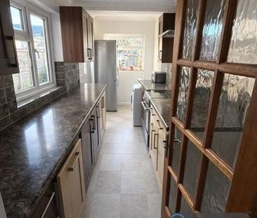 2 bedroom terraced house to rent - Photo 6