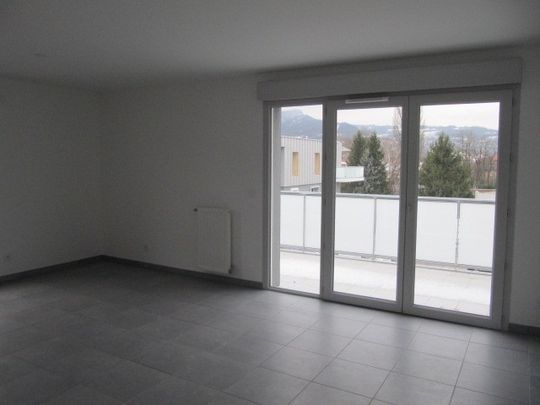 Location Appartement 3 pièces 64m² LA RAVOIRE 73490 - Photo 1