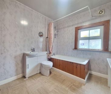 4 bedroom terraced house to rent - Photo 1