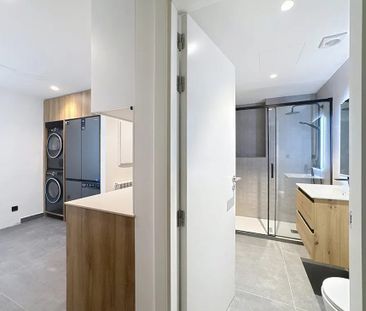 Calle Cuatro Amigos, Madrid, Community of Madrid 28029 - Photo 4